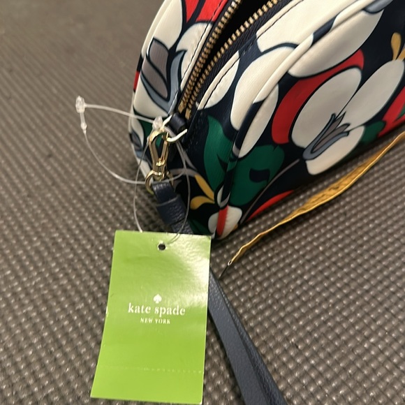 Kate Spade small wrist bag, NWT - Picture 5 of 6